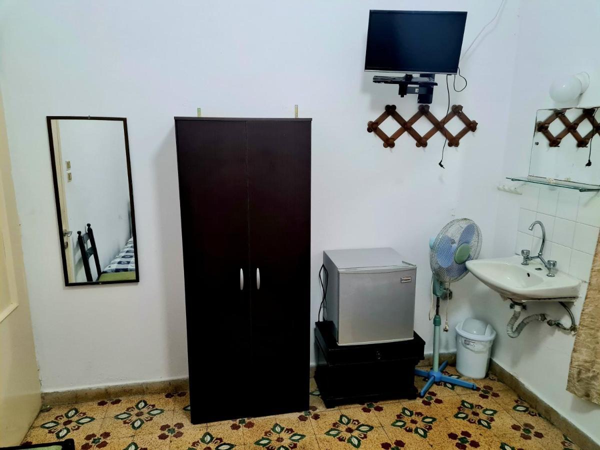 Avrahostelroom Karpathos Buitenkant foto