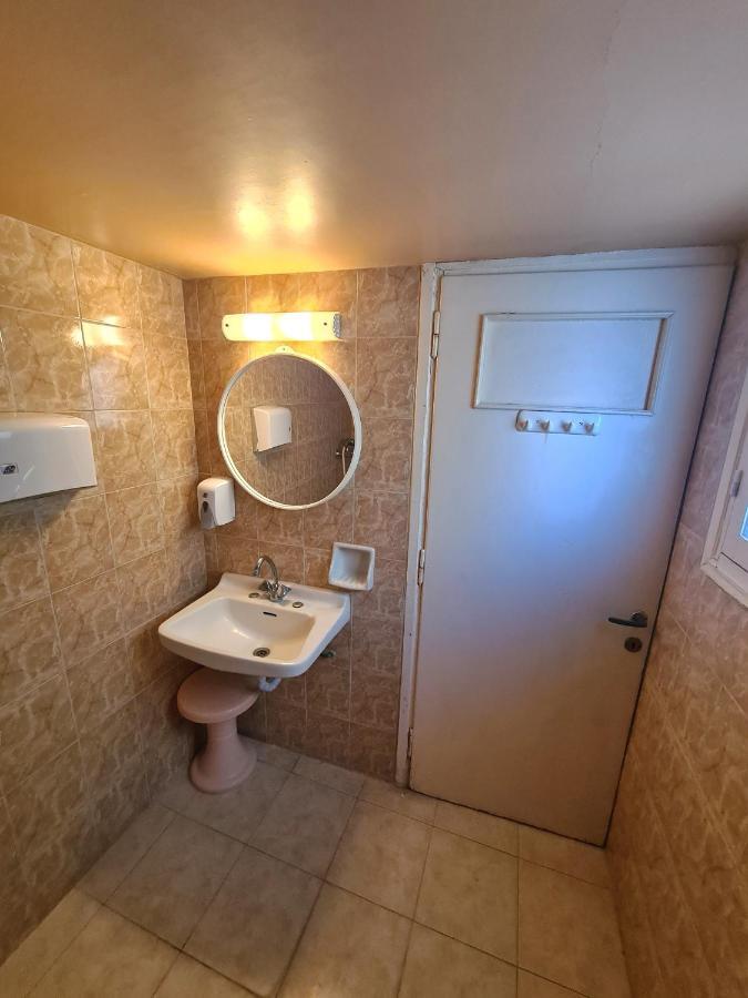Avrahostelroom Karpathos Buitenkant foto