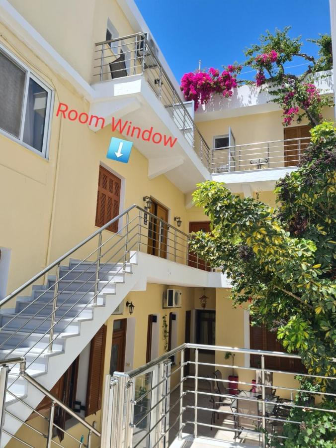 Avrahostelroom Karpathos Buitenkant foto